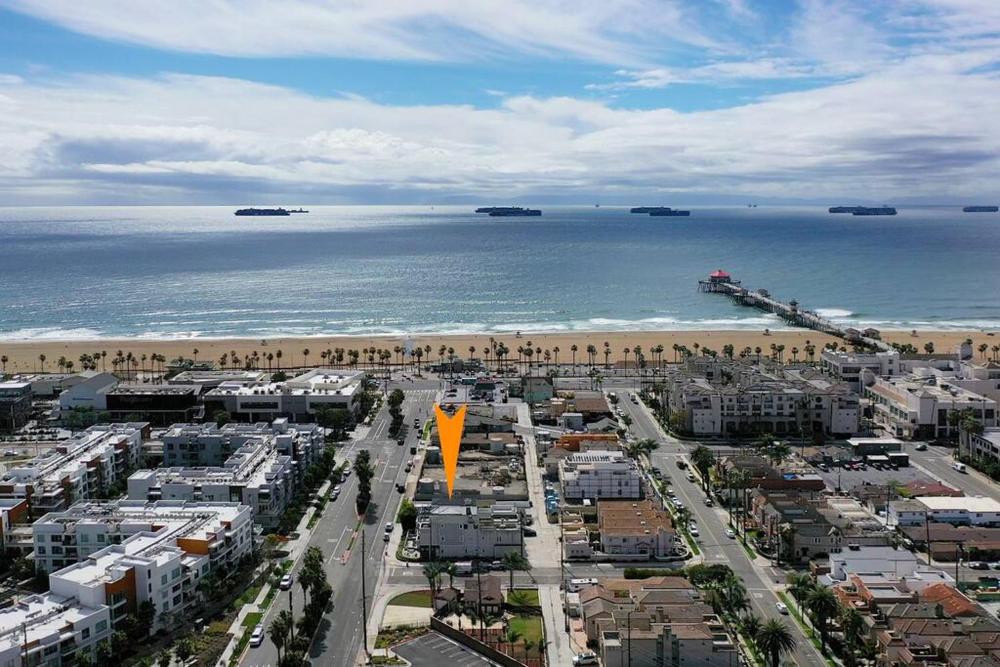 Steps To The Beach, Pacific City and Main Street - #2